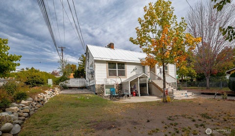 Photo of 26 W Cherry Avenue, Omak, WA 98841 (MLS # 2590915)