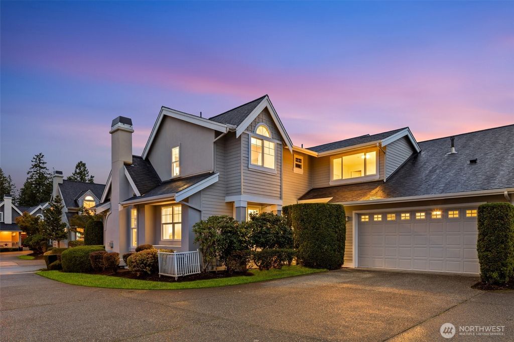 Photo of 1447 NE Katsura Street, Issaquah, WA 98029 (MLS # 2439133)