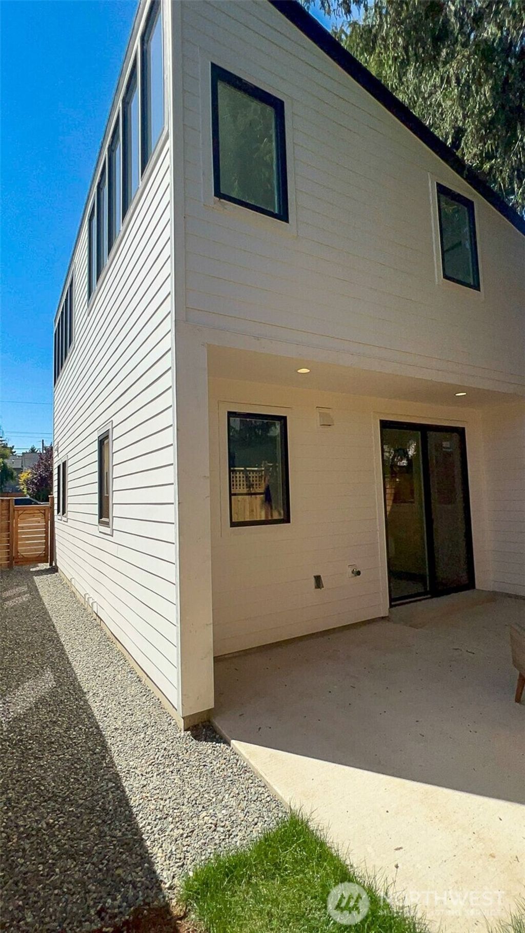 Photo of 7350 21st Avenue NW, Seattle, WA 98117 (MLS # 2377372)