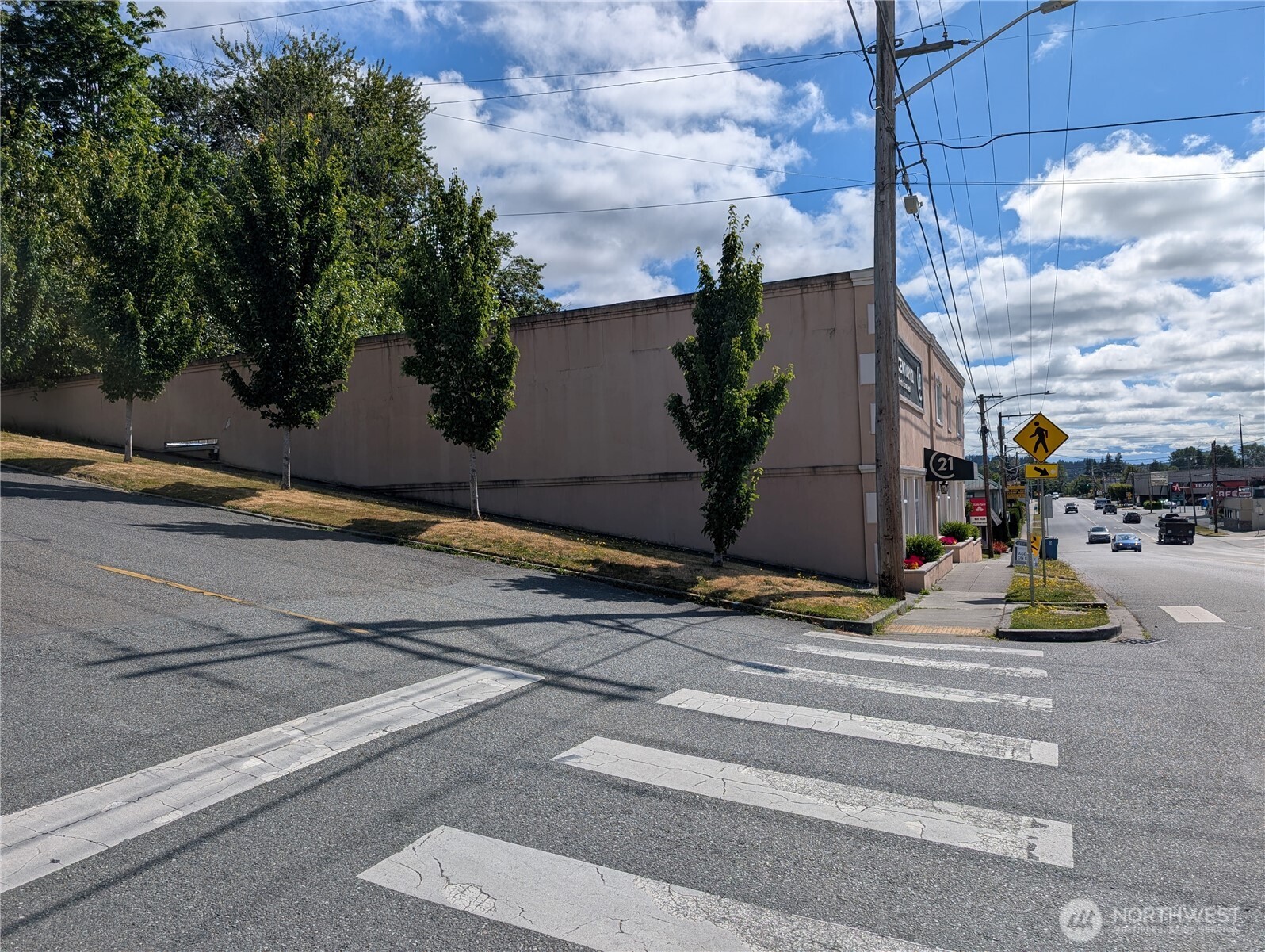 830 2nd Street