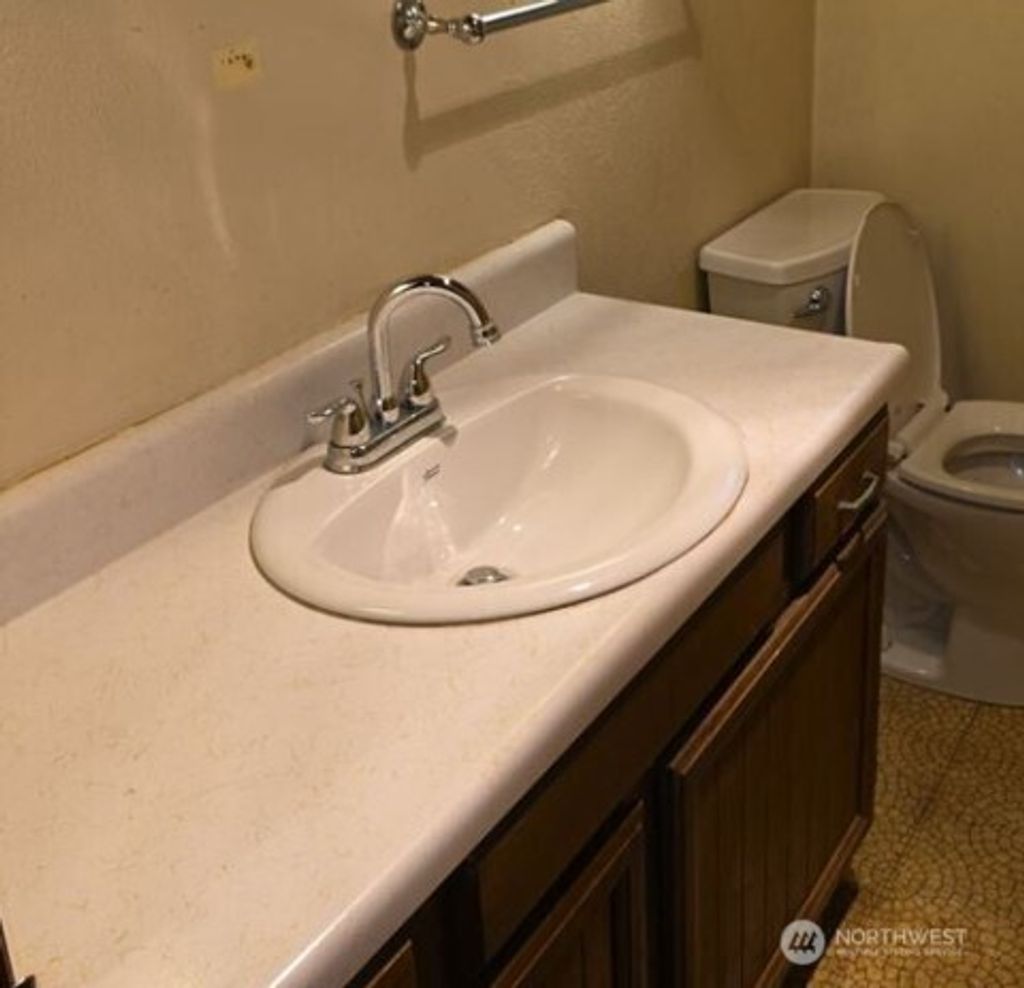 Photo of 10 Moose Road, Quilcene, WA 98376 (MLS # 2494682)