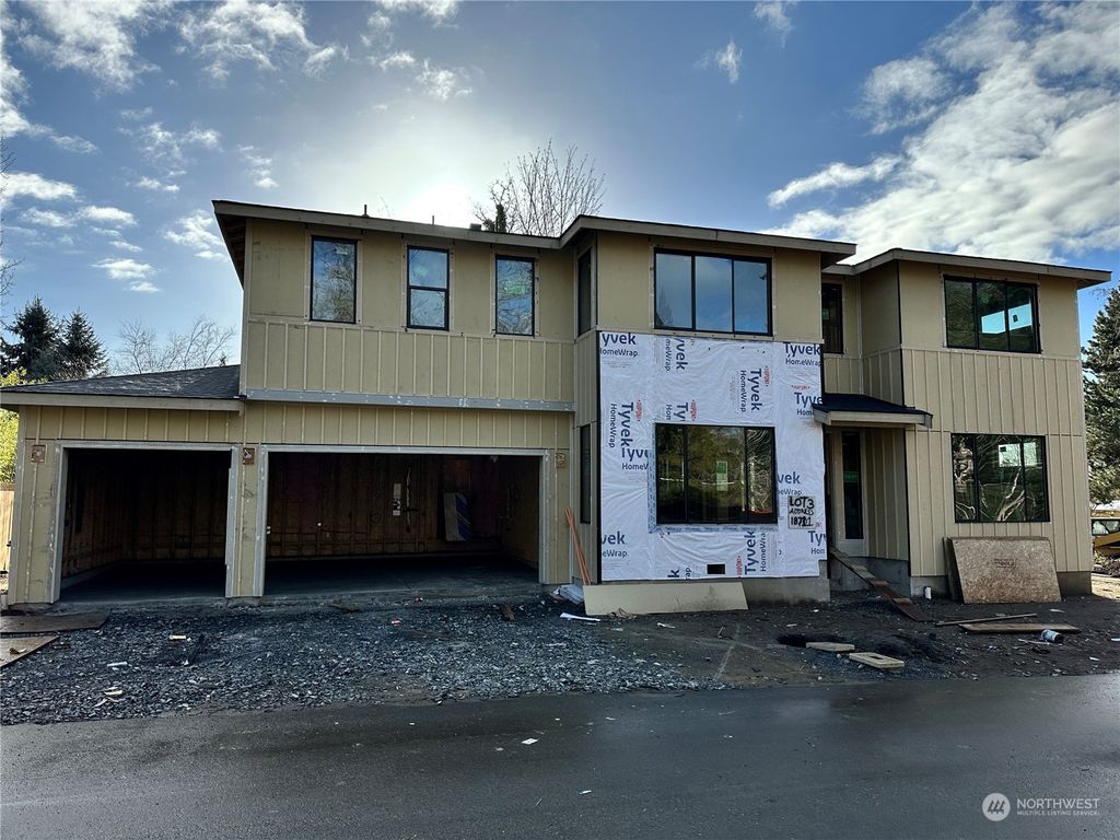 Photo of 18711 80th Avenue NE, Kenmore, WA 98028 (MLS # 2025012)
