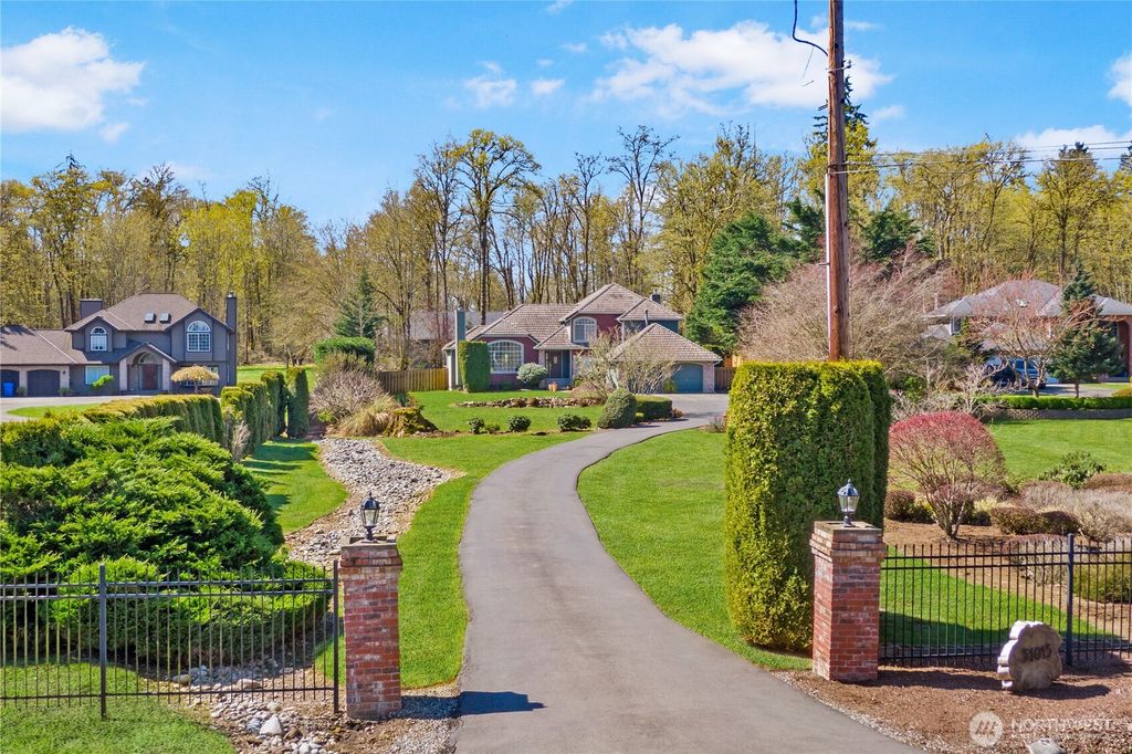Photo of 31015 W Lake Morton Drive SE, Kent, WA 98042 (MLS # 2522092)