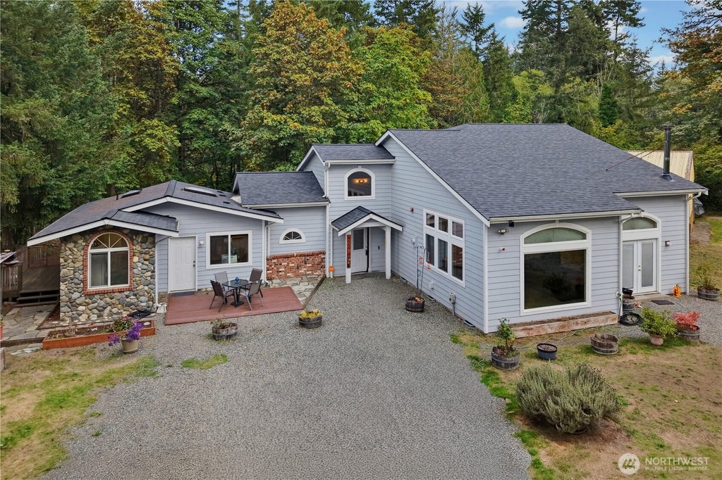 Photo of 26206 244th Avenue SE, Ravensdale, WA 98051 (MLS # 2586837)