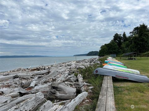 A home in Camano Island