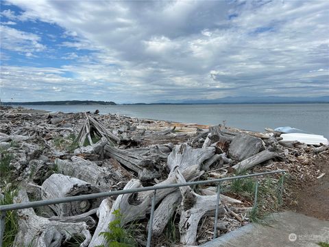 A home in Camano Island