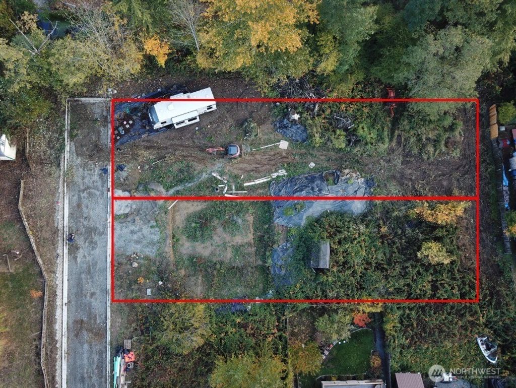 Photo of 916 Cedar Street, Kent, WA 98030 (MLS # 2448957)