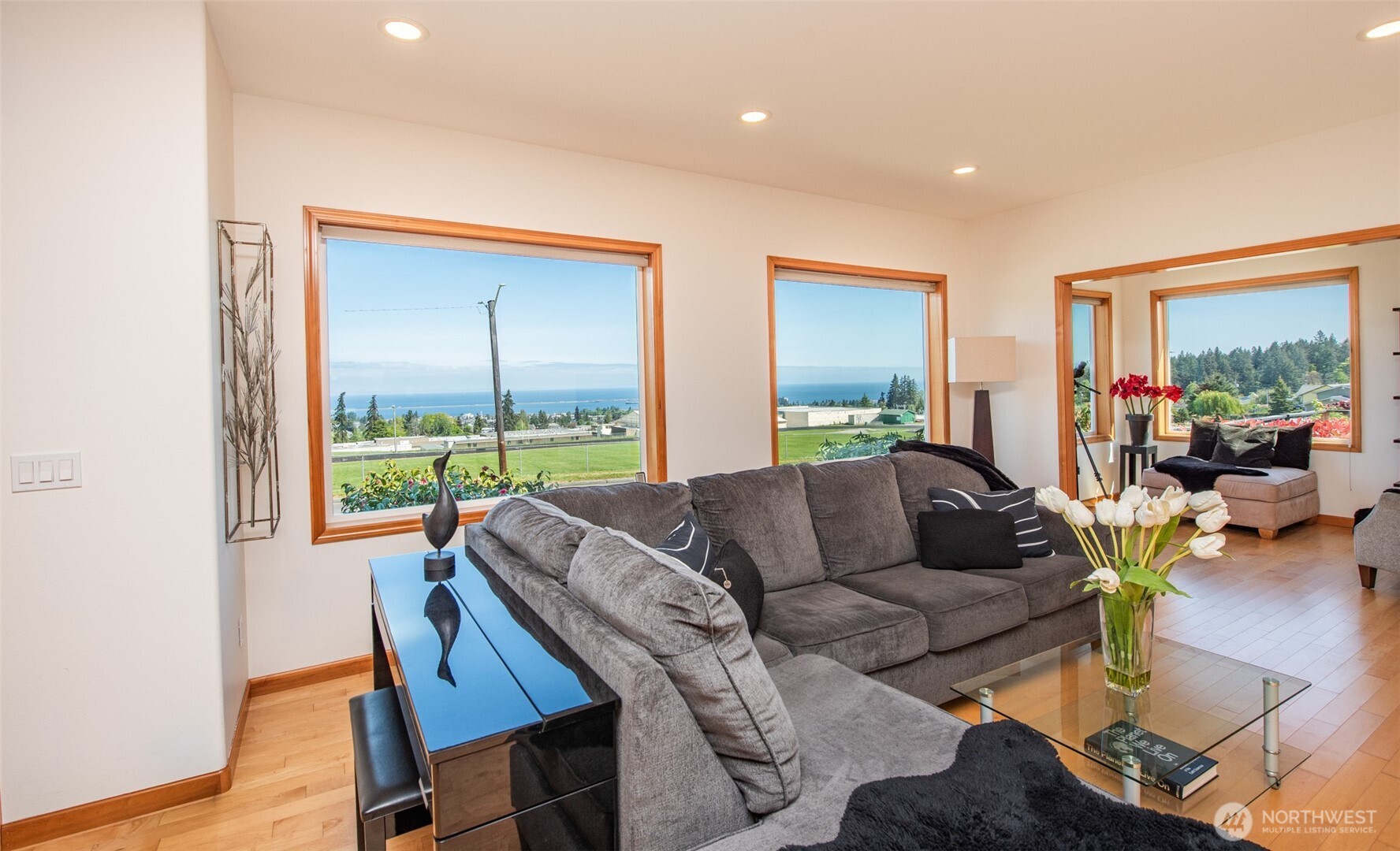 3109 S City Lights Place