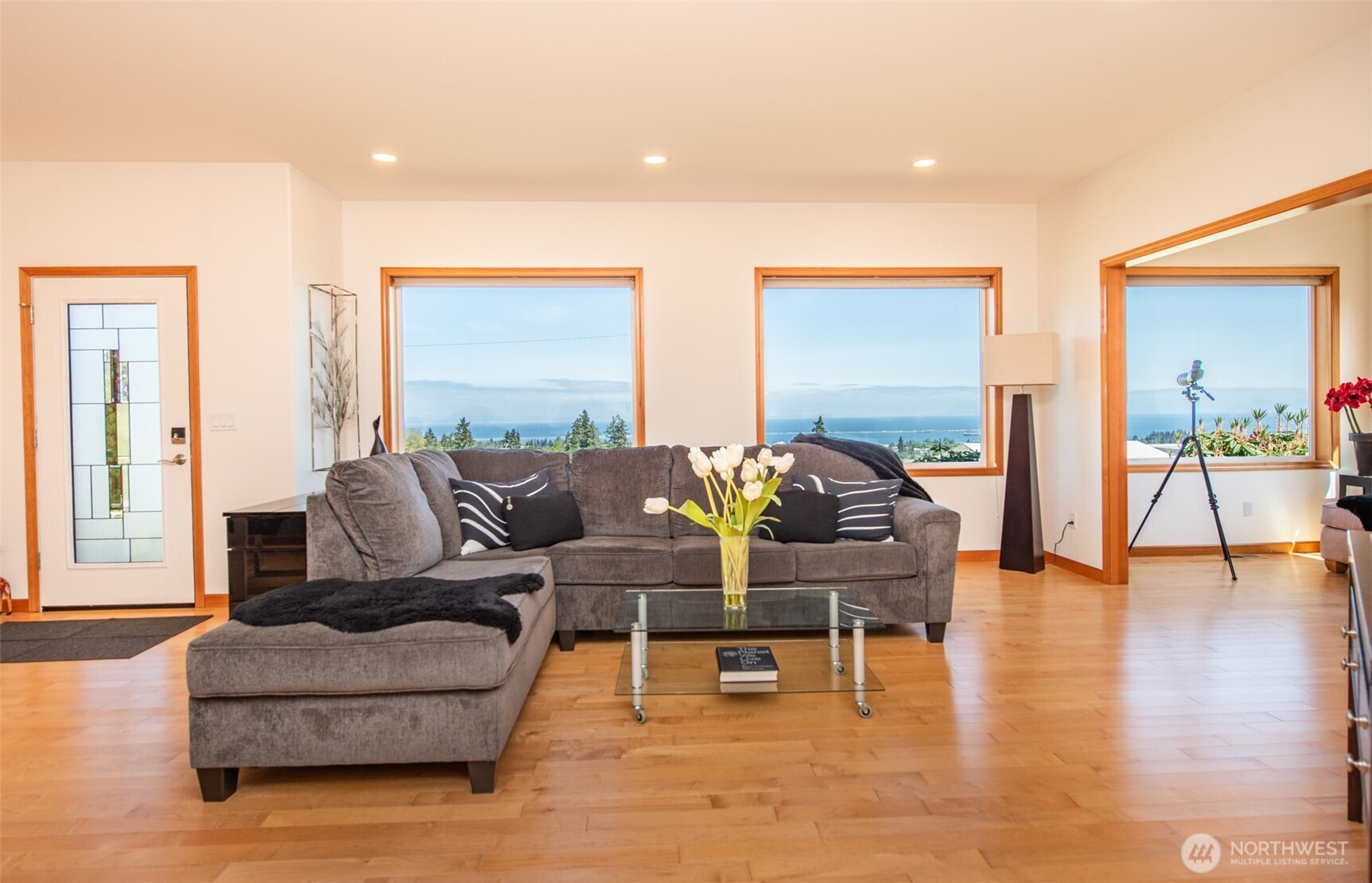 3109 S City Lights Place