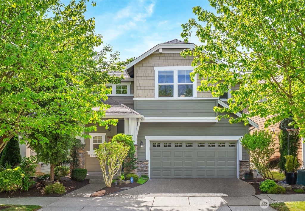 Photo of 17924 12th Place W, Lynnwood, WA 98037 (MLS # 2521885)