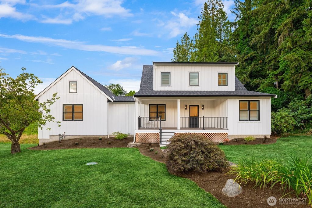 Photo of 21002 NE 50th Street, Redmond, WA 98053 (MLS # 2419070)