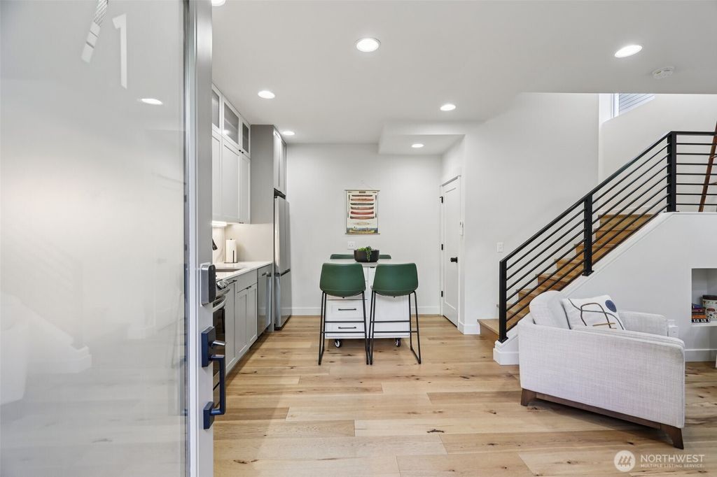 Photo of 71 W Dravus Street, Seattle, WA 98119 (MLS # 2505851)