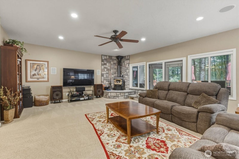347 Ferncrest Road
