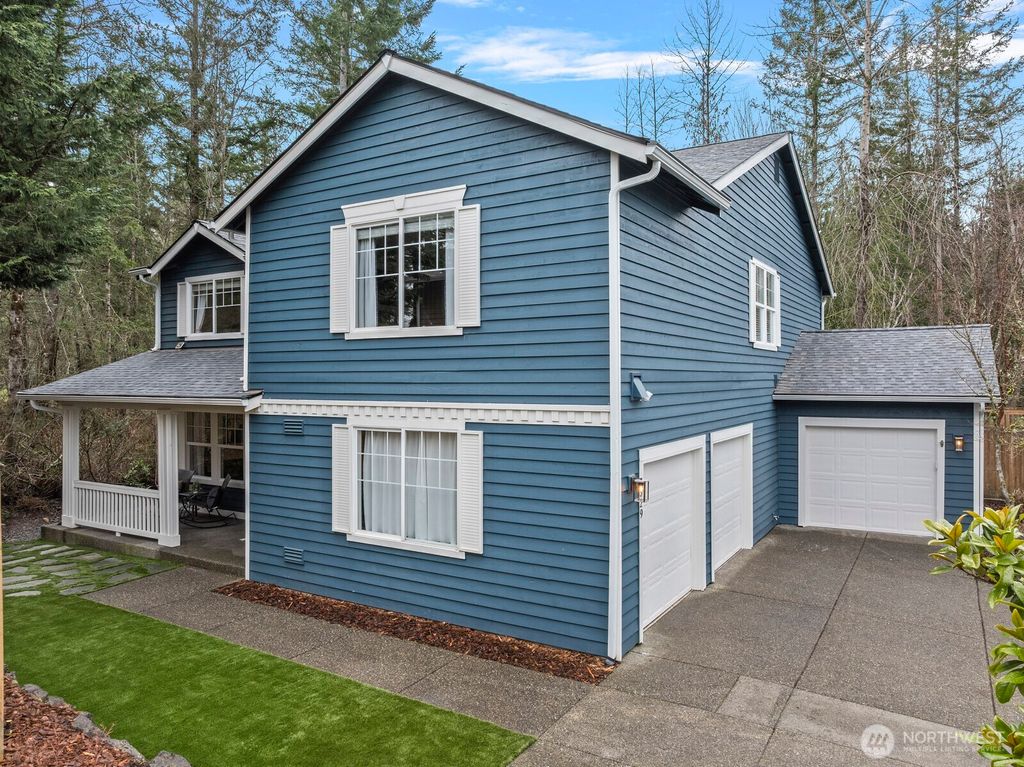 Photo of 7329 Silent Creek Avenue SE, Snoqualmie, WA 98065 (MLS # 2339776)