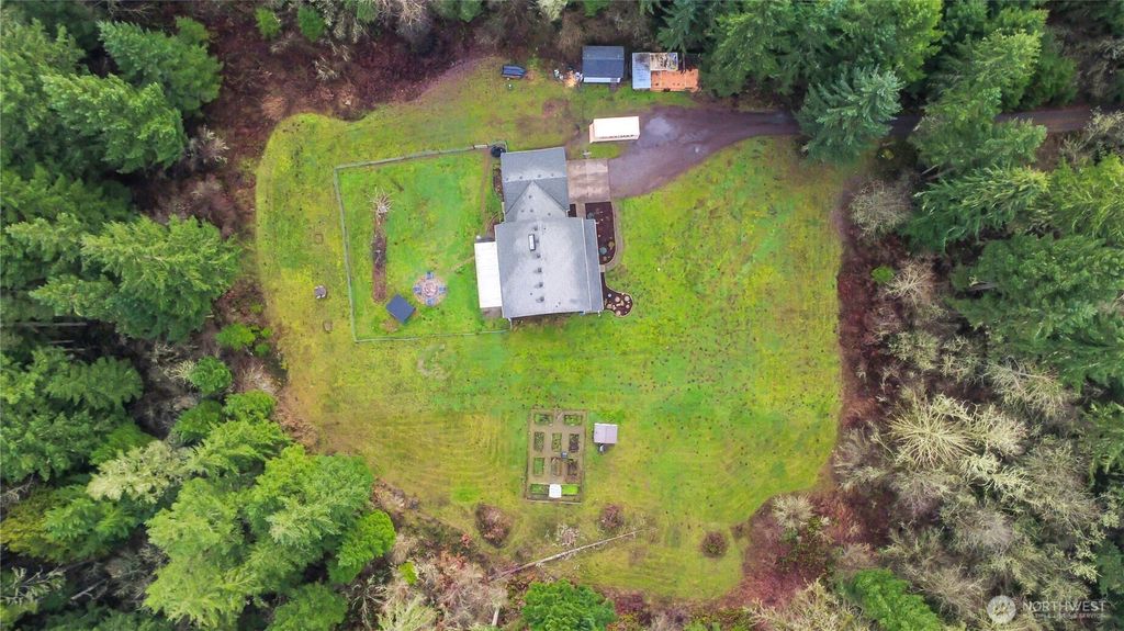 Photo of 15045 119th Lane SE, Yelm, WA 98597 (MLS # 2464129)