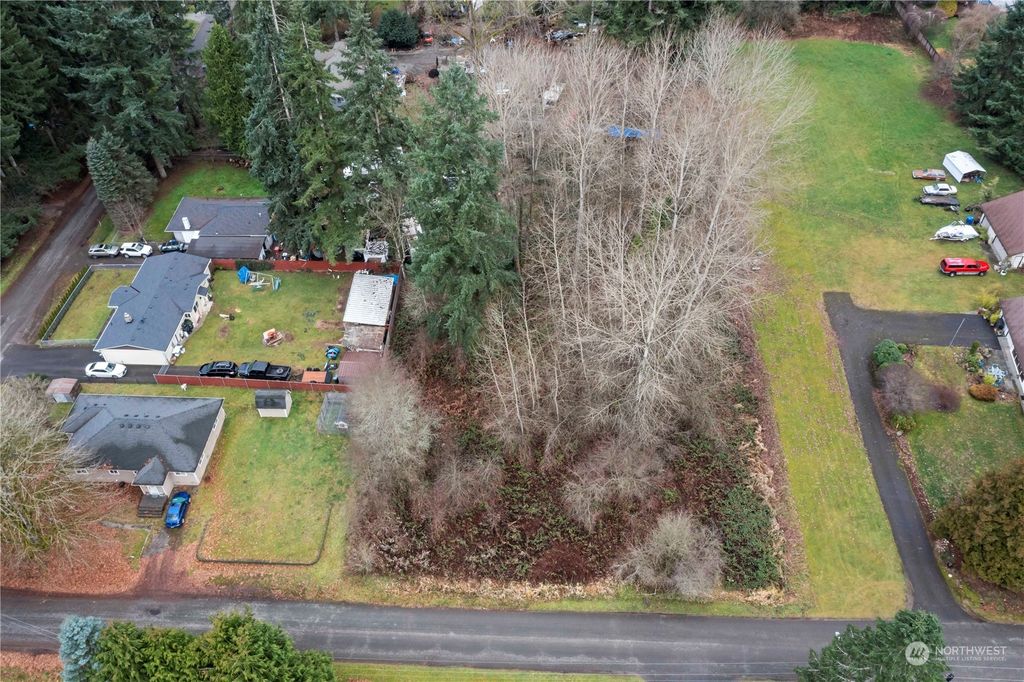 Photo of 277 135th Avenue SE, Kent, WA 98042 (MLS # 2191119)