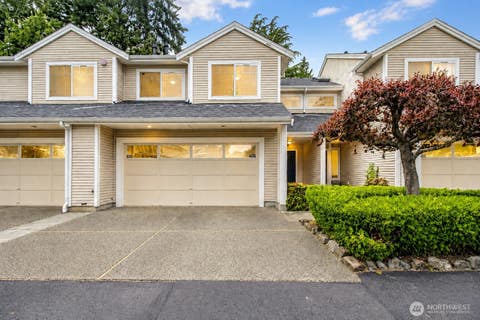 Photo of 4714 Fairwood Blvd NE BLVD #703, Tacoma, WA 98422 (MLS # 2570108)