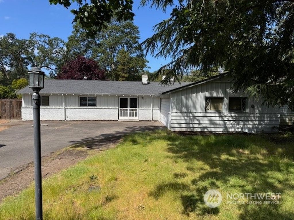 listing image 9360869284067035522