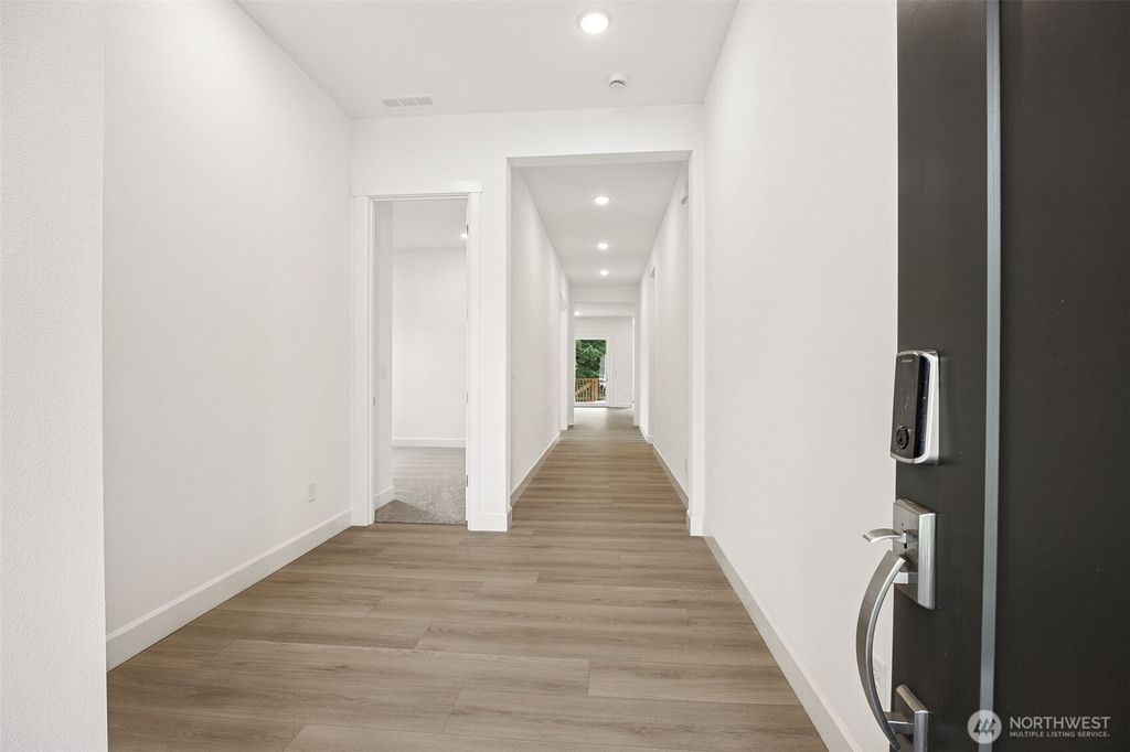 Photo of 13722 100th Street NE #209, Lake Stevens, WA 98258 (MLS # 2475090)