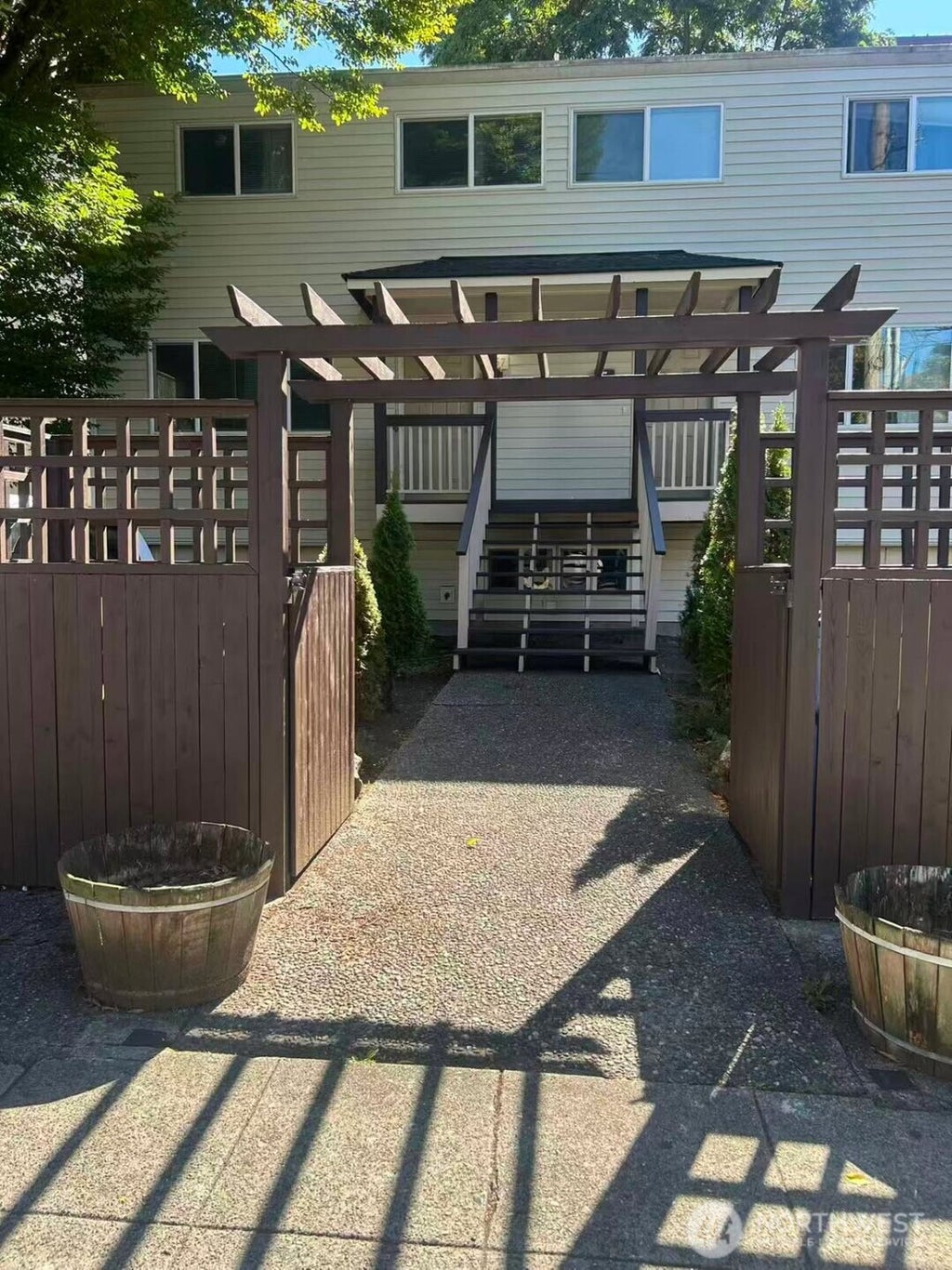 Photo of 2357 NW 65th St, Seattle, WA 98117 (MLS # 2575326)
