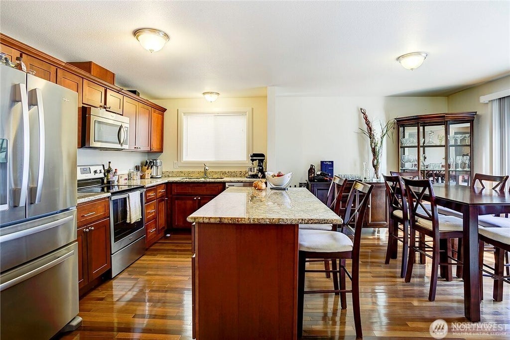Photo of 2357 NW 65th St, Seattle, WA 98117 (MLS # 2575326)