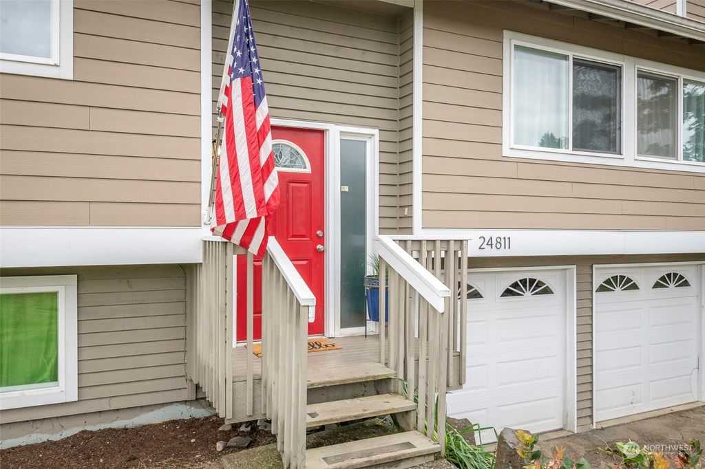 Photo of 24811 14th Court S, Des Moines, WA 98198 (MLS # 2239454)