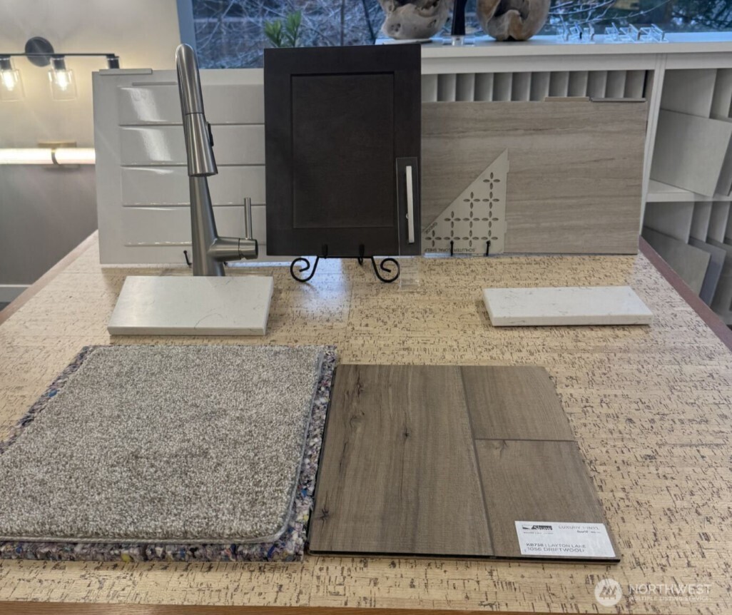 953 Britschgi Street 54