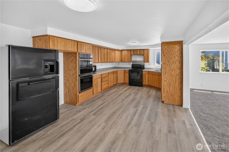 40 Cherry Street S