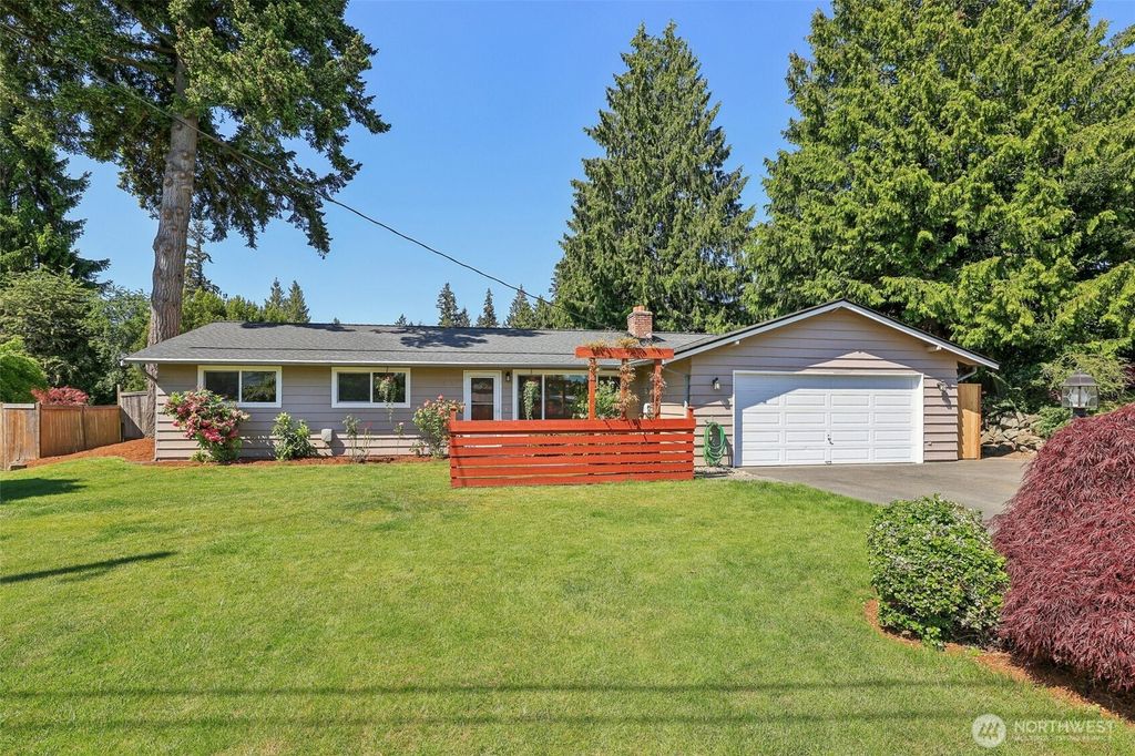 Photo of 6707 162 Place SW, Lynnwood, WA 98037 (MLS # 2380697)