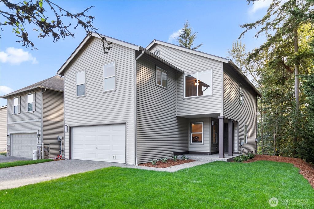 Photo of 33314 45th Way S, Federal Way, WA 98001 (MLS # 2434614)