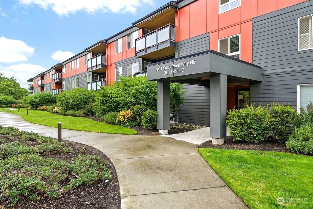 Photo of 7001 Sandpoint Way NE #C404, Seattle, WA 98115 (MLS # 2297497)