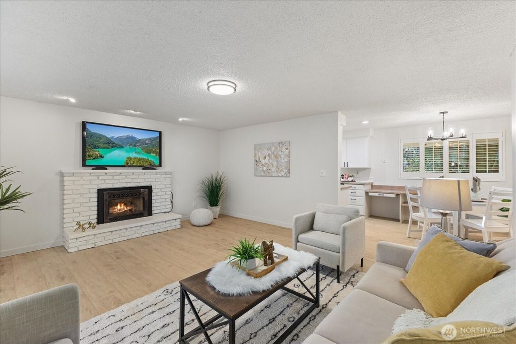 Photo of 10629 26th Drive SE, Everett, WA 98208 (MLS # 2470115)