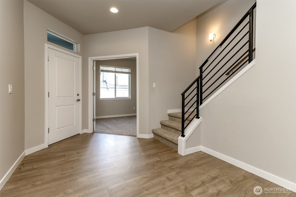 Photo of 15543 Bergh Court SE, Yelm, WA 98597 (MLS # 2487169)