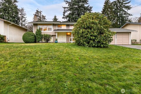 Photo of 5806 96th Drive SE, Snohomish, WA 98290 (MLS # 2460144)