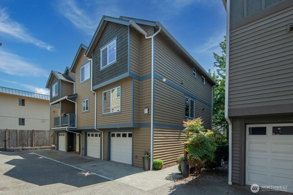 Photo of 937 N 97th Street #A, Seattle, WA 98103 (MLS # 2433679)