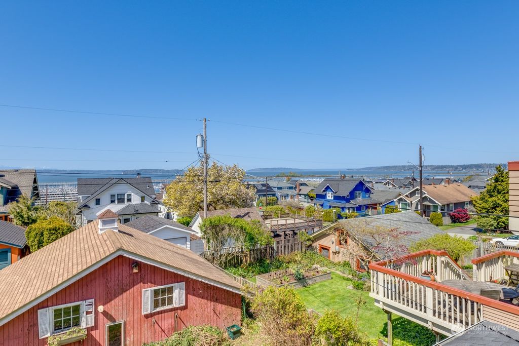 Photo of 1606 Rucker Avenue, Everett, WA 98201 (MLS # 2062180)