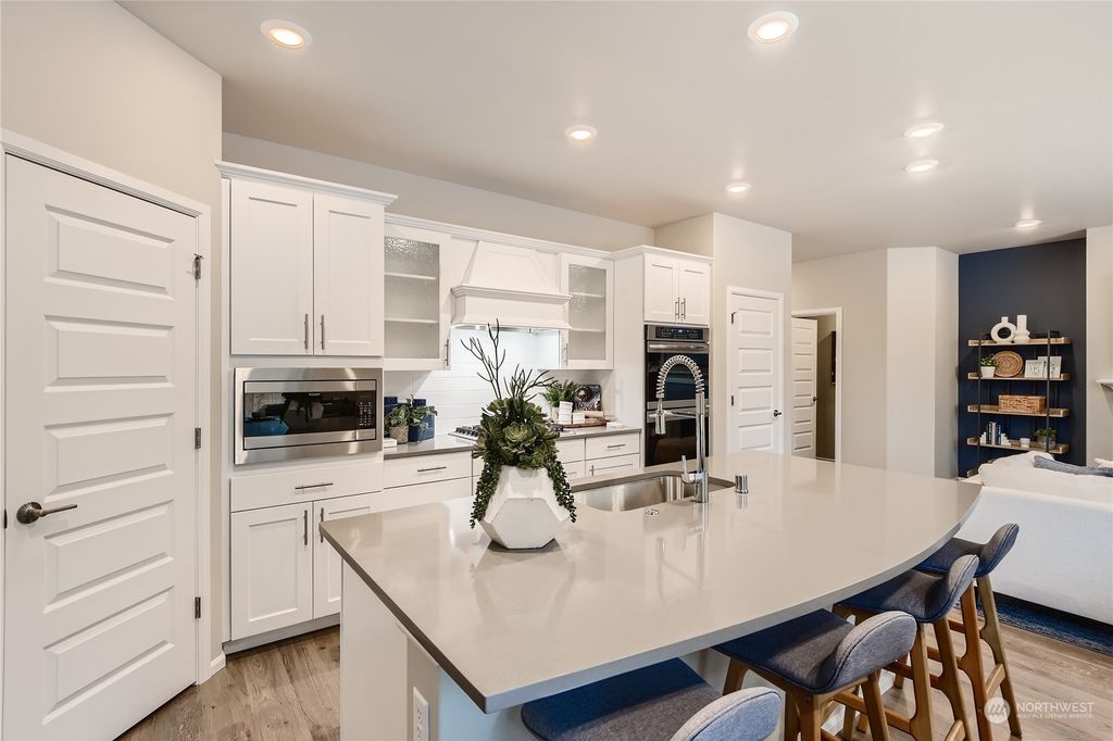 Photo of 975 122nd Avenue SE, Lake Stevens, WA 98258 (MLS # 2026552)