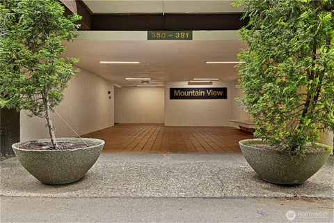 Photo of 6479 137th Avenue NE #364, Redmond, WA 98052 (MLS # 2591049)