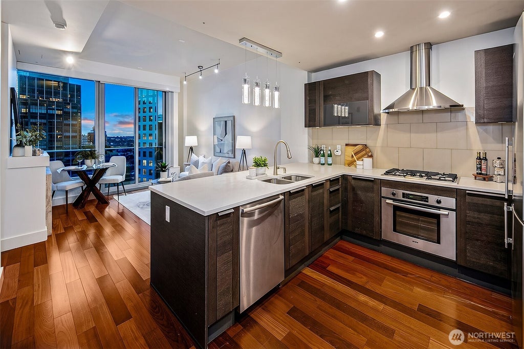 Photo of 737 Olive Way #3101, Seattle, WA 98101 (MLS # 2572672)
