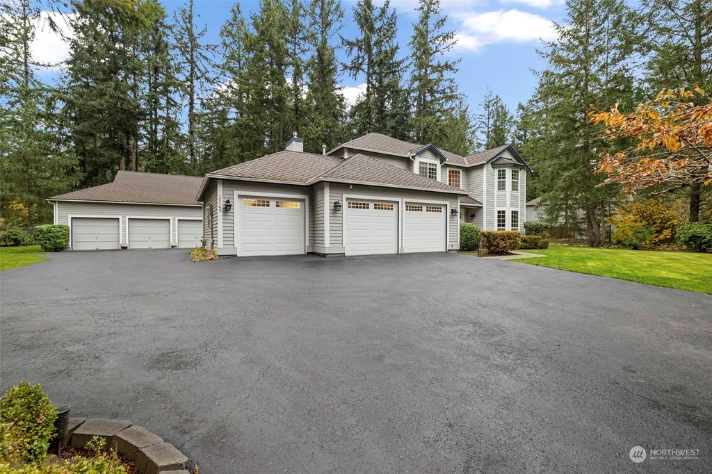 Photo of 20040 SE 296th Street, Kent, WA 98042 (MLS # 2180890)