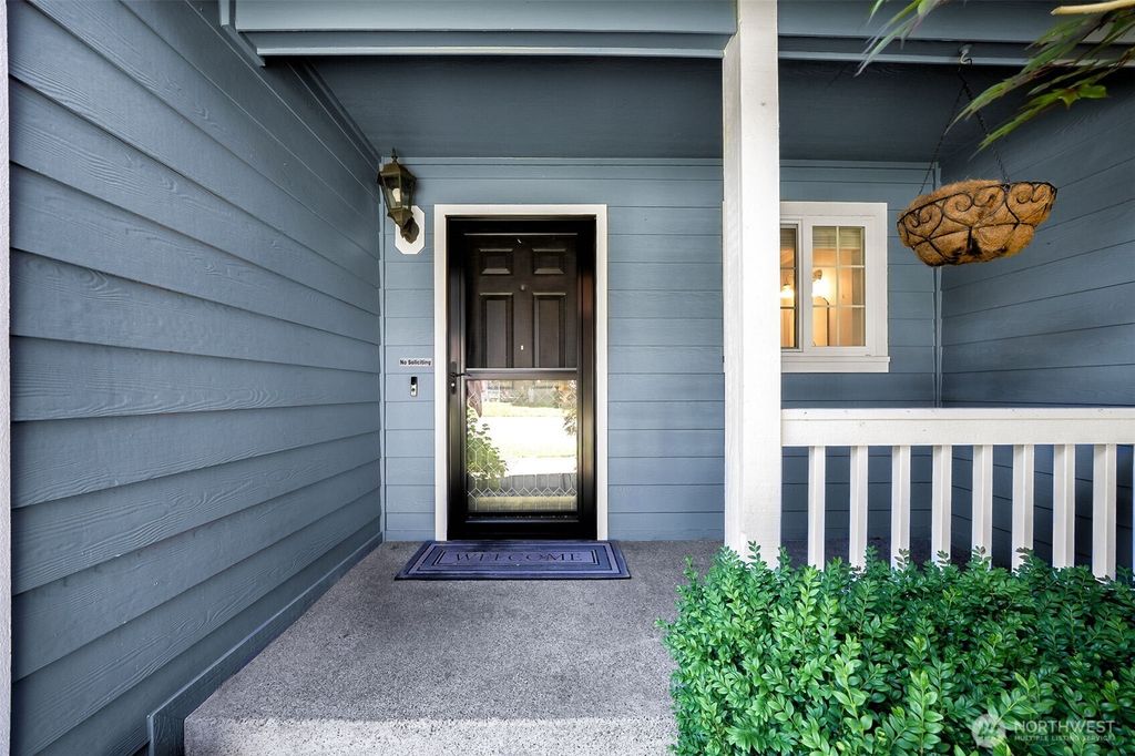 Photo of 12816 168th ST CT E CT, Puyallup, WA 98374 (MLS # 2536627)