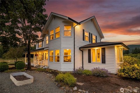 Photo of 4134 Squalicum Lake Road, Bellingham, WA 98226 (MLS # 2555035)