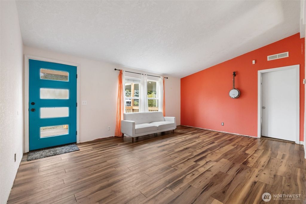 Photo of 151 E Ashwood Lane, Shelton, WA 98584 (MLS # 2482918)