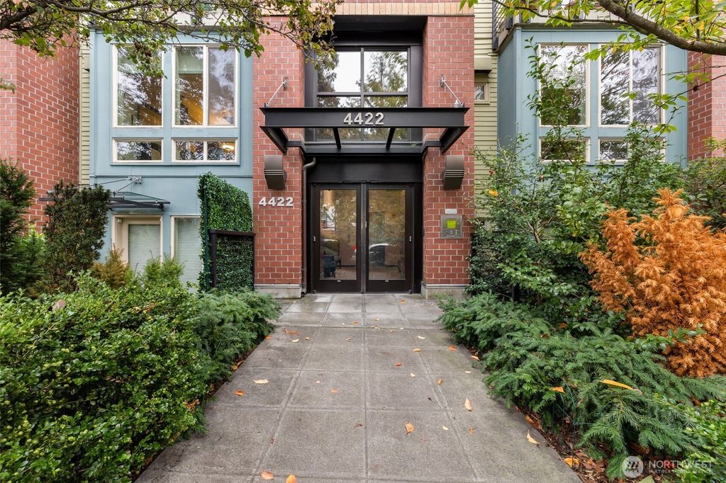 Photo of 4422 Bagley Avenue N #303, Seattle, WA 98103 (MLS # 2447905)