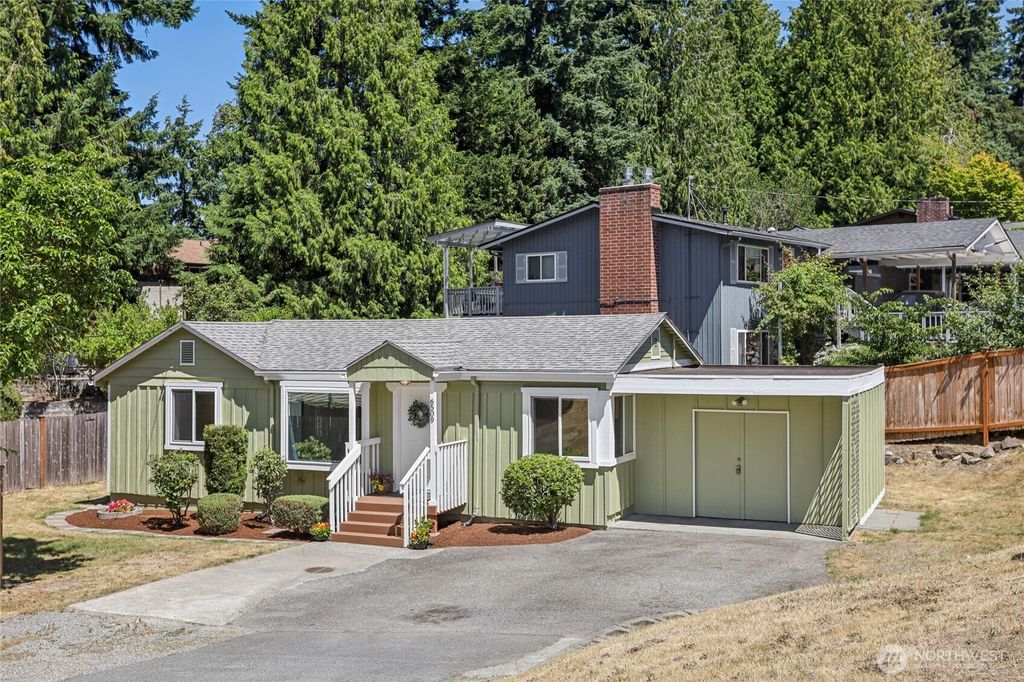 Photo of 6509 222nd Street SW, Mountlake Terrace, WA 98043 (MLS # 2408400)