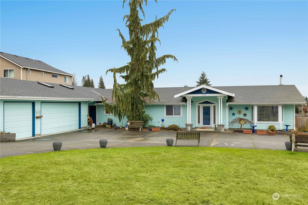 Photo of 2125 Park Avenue, Snohomish, WA 98290 (MLS # 2035112)