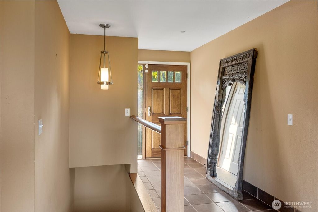 Photo of 9100 Olympic View Drive, Edmonds, WA 98026 (MLS # 2428714)
