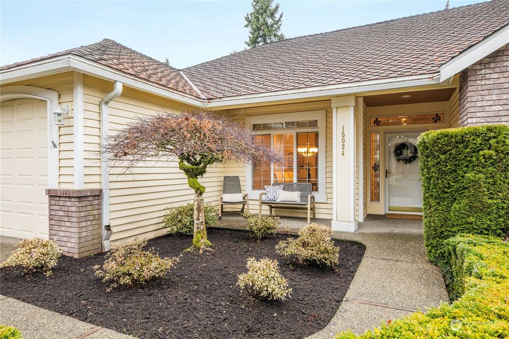 Photo of 15024 14th Avenue SE, Mill Creek, WA 98012 (MLS # 2189581)