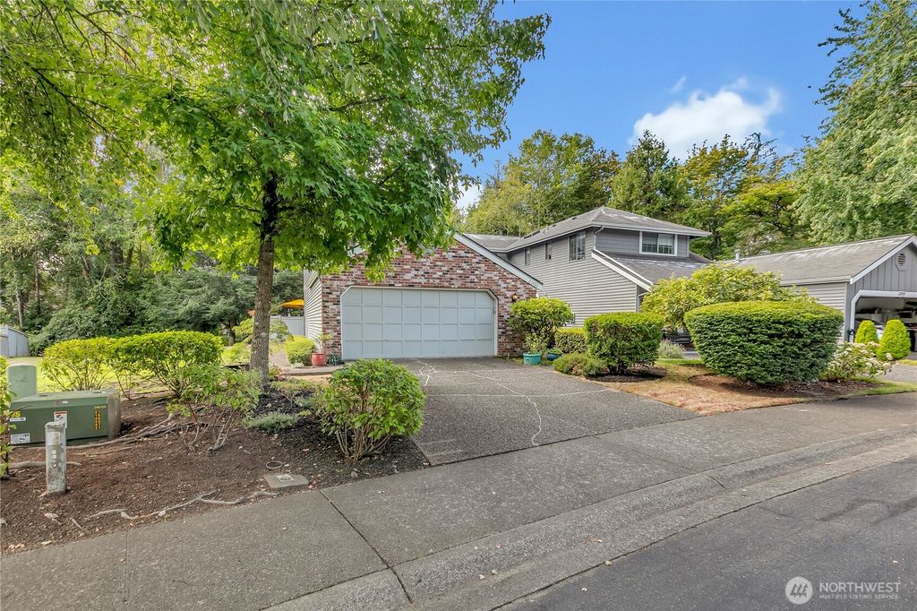 Photo of 23423 130th Avenue SE #3, Kent, WA 98031 (MLS # 2422894)