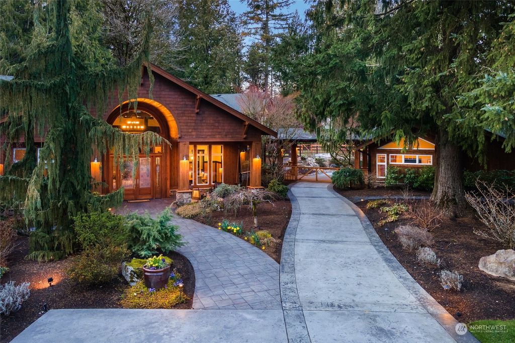 Photo of 7325 259th Place NE, Redmond, WA 98053 (MLS # 2052160)